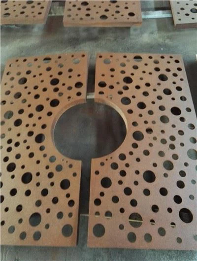 Grille d'arbre en acier corten