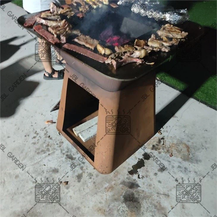 Outdoor Corten OutdoorBarbecue Bbq