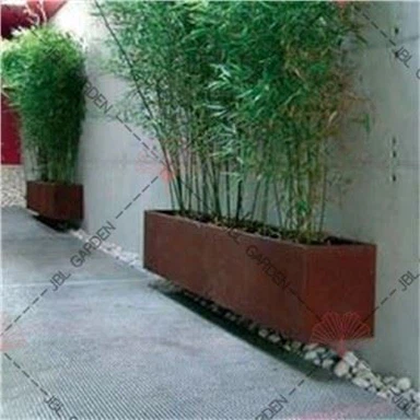 Pots de fleurs en métal d'extérieur