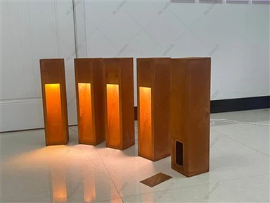 Bornes lumineuses pour espaces extérieurs