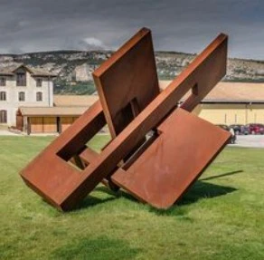 Custom Corten Steel Freestanding Sculpture high quality