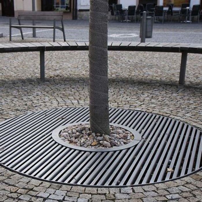 Grille d'arbre de rue personnalisée