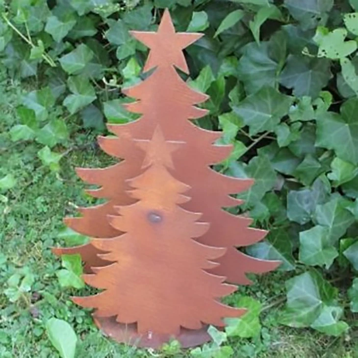 Holiday Decorative Art Pieces
