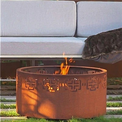 Corten Fire Pit avec du verre