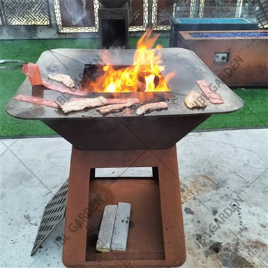 Barbecue en acier Corten pour usage extérieur