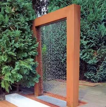 Piscine d'eau de caractéristique d'eau de jardin