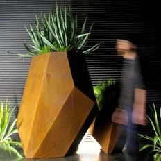 Pot de jardinière en métal pour la plantation