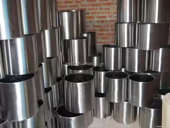 Jardinières cylindriques en acier inoxydable